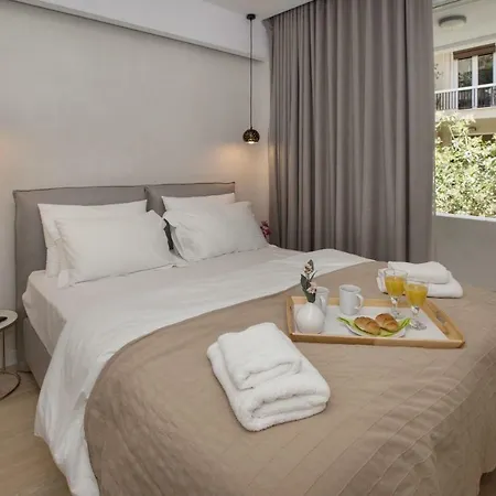 Nikis Syntagma-plaka By Ghh شقة